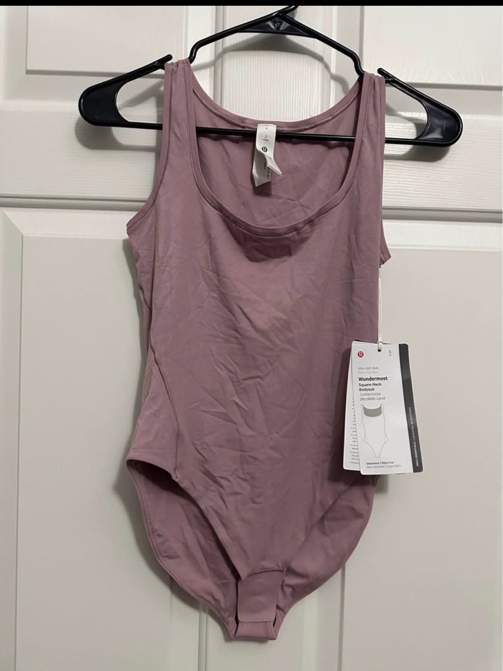 lululemon athletica mauve scoop tank